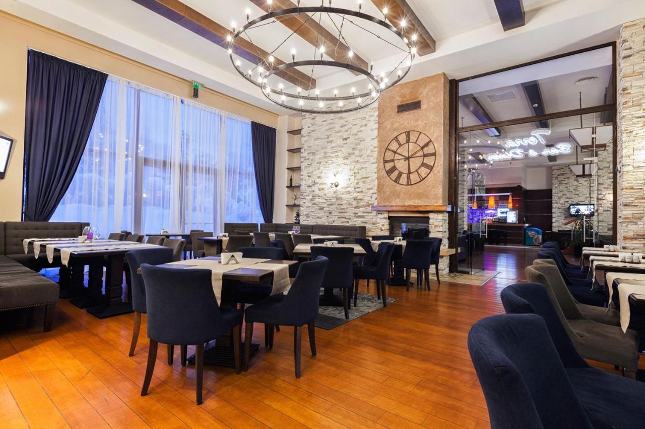 M&R Apartment C13 - Spa Terra Complex Razlog Kültér fotó