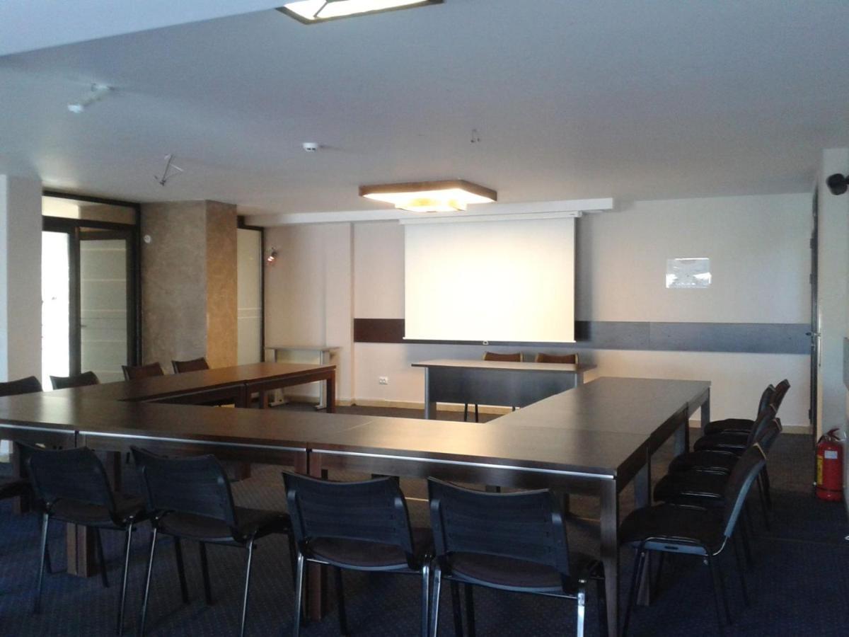 M&R Apartment C13 - Spa Terra Complex Razlog Kültér fotó