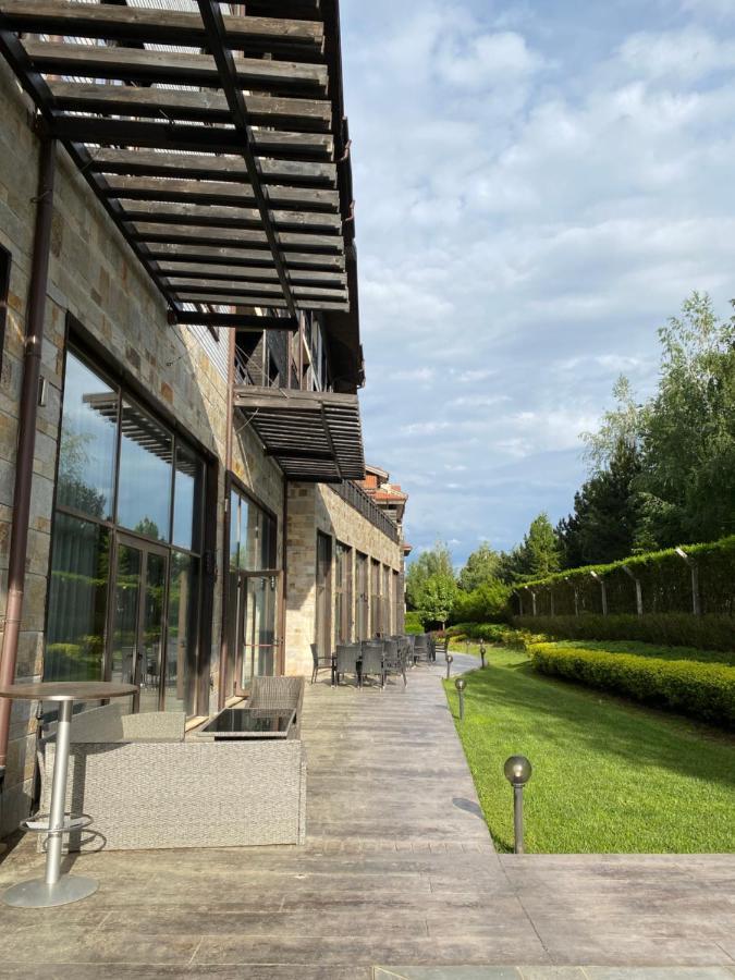 M&R Apartment C13 - Spa Terra Complex Razlog Kültér fotó